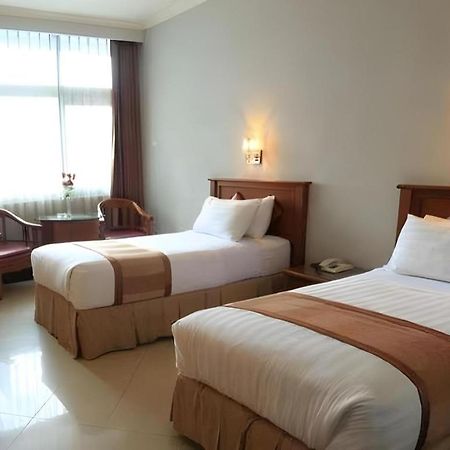 Hotel Tarakan Plaza Exteriér fotografie