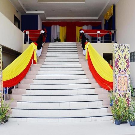 Hotel Tarakan Plaza Exteriér fotografie