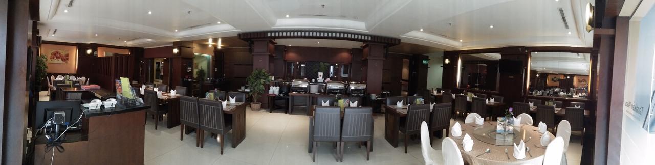Hotel Tarakan Plaza Exteriér fotografie